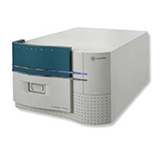 LuxScan 10K 晶片掃描儀 (CapitalBio) Biochip microarray laser scanner